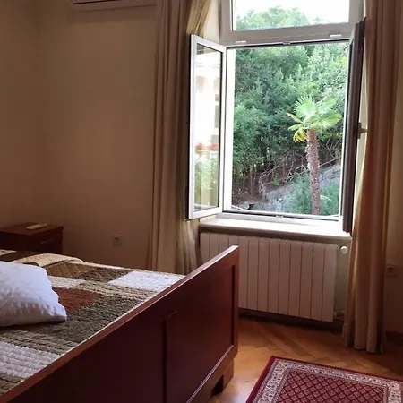 Apartman Avgustini